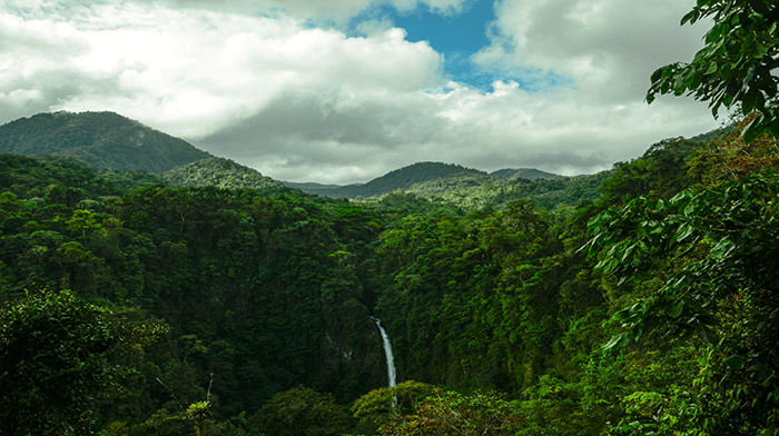 La Fortuna Waterfall - Northern Plains Costa Rica holiday with wildlife and culture.
