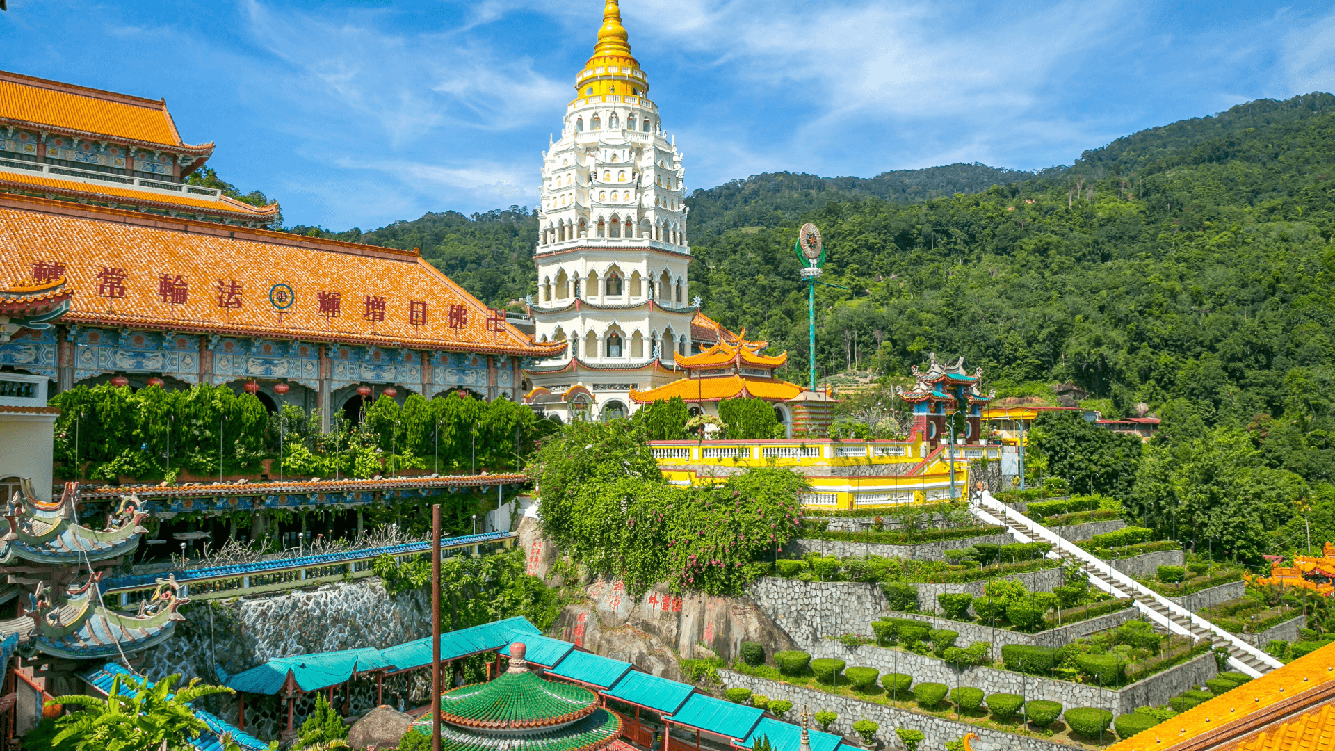 Kek Lok Si Penang Malaysia Discover best of Malaysia Kuala Lumpar, Penang Cameron Highlands