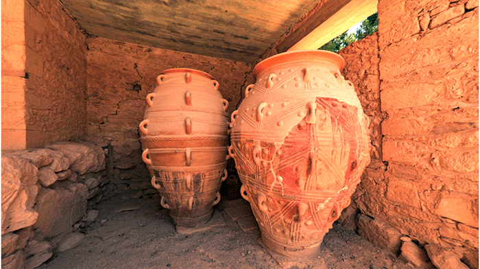 Knossos Minoan pots