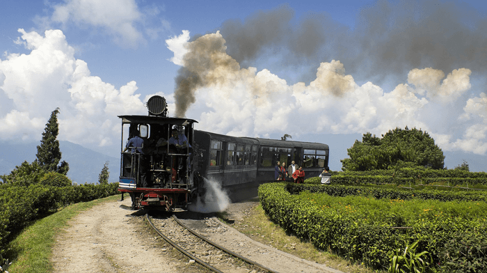 Travel to India. North East India Visit Darjeeling  Himalyan Train.png
