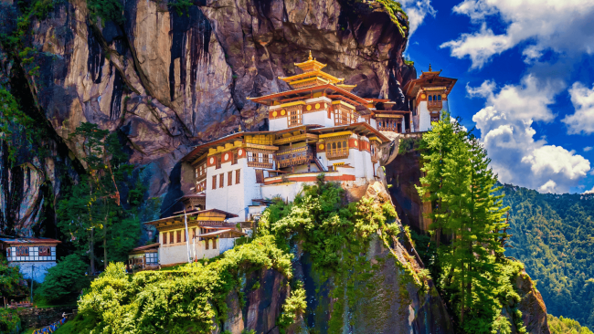 Bhutan Holidays, Travel to Bhutan, Escorted holidays to Bhutan